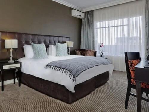 Ascot Hotel โจฮันเนสเบิร์ก ภายนอก รูปภาพ