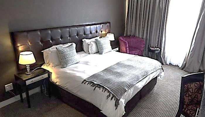 Ascot Hotel โจฮันเนสเบิร์ก ภายนอก รูปภาพ