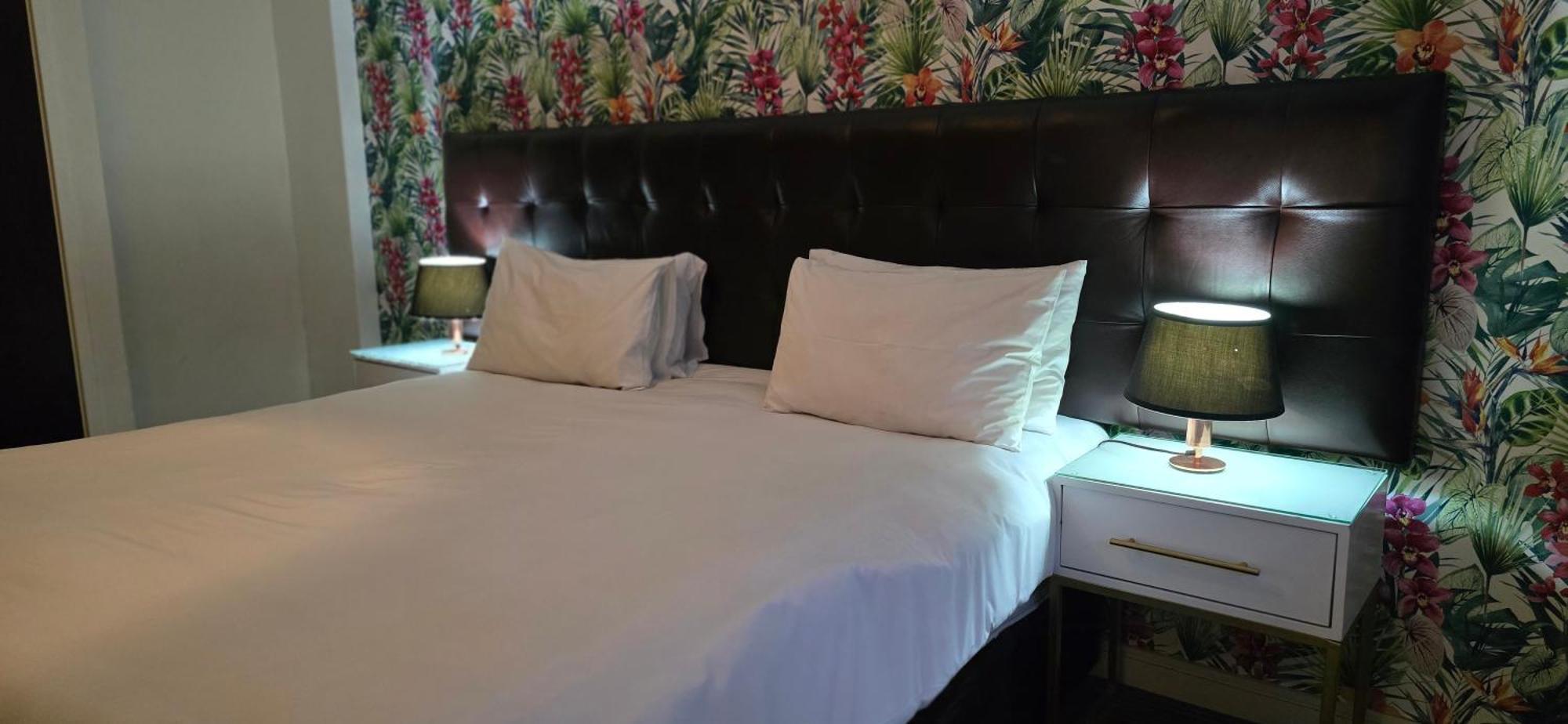 Ascot Hotel โจฮันเนสเบิร์ก ภายนอก รูปภาพ